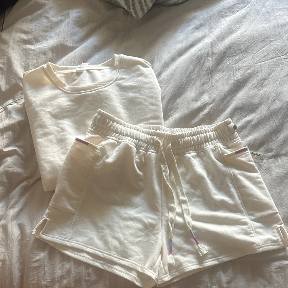 Balance Collection White Sweatshirt and Shorts Set